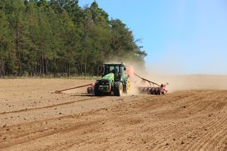 Orba, vývoz kejdy a setí 2025 - obrázek 15