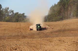 Orba, vývoz kejdy a setí 2025 - obrázek 18